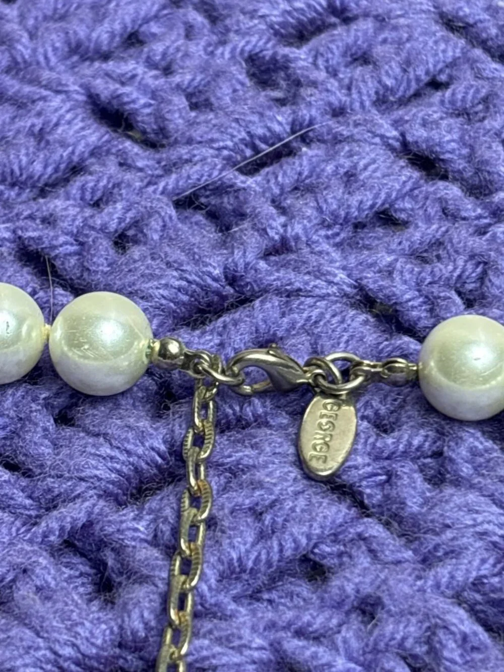 Vintage 90s George Chunky Glass Faux Pearl Beaded Necklace Knotted Lobster Clasp